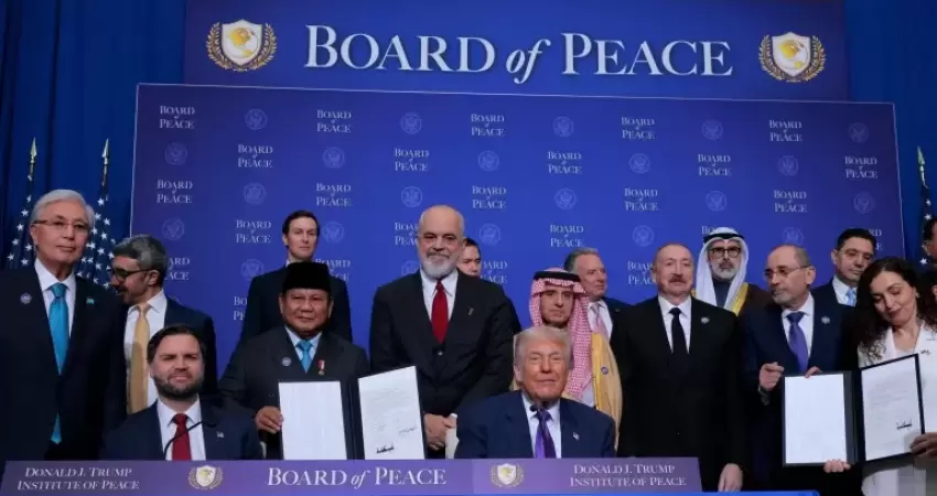 “الأورومتوسطي” يطالب الجنائية الدولية برفض “حصانات” مجلس إدارة غزة الأمريكي