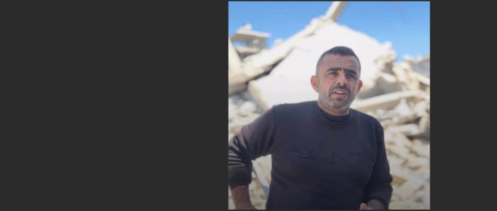 سلطات الاحتلال تعتقل مواطن من معبر كرم أبو سالم أثناء سفره الميزان يستنكر تحويل معابر القطاع إلى مصيدة للإيقاع بالفلسطينيين وإلحاق الاذي بهم