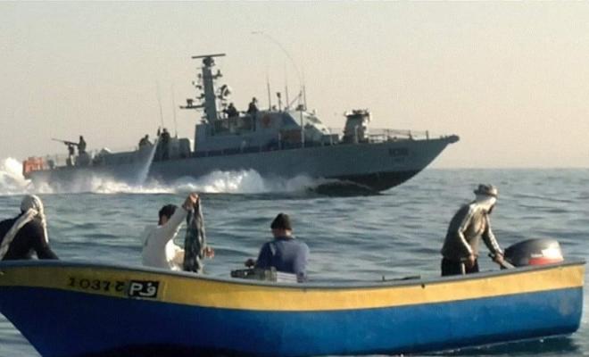 بحرية الاحتلال تعتقل 9 صيادين من قبالة شواطئ غزة ودير البلح