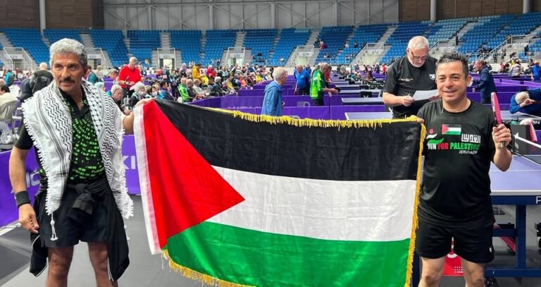 حضور فلسطيني لافت بجانب رواد العالم.. الطمس وصنوبر سفراء فلسطين في بطولة العالم للرواد لكرة الطاولة بكوريا الجنوبية