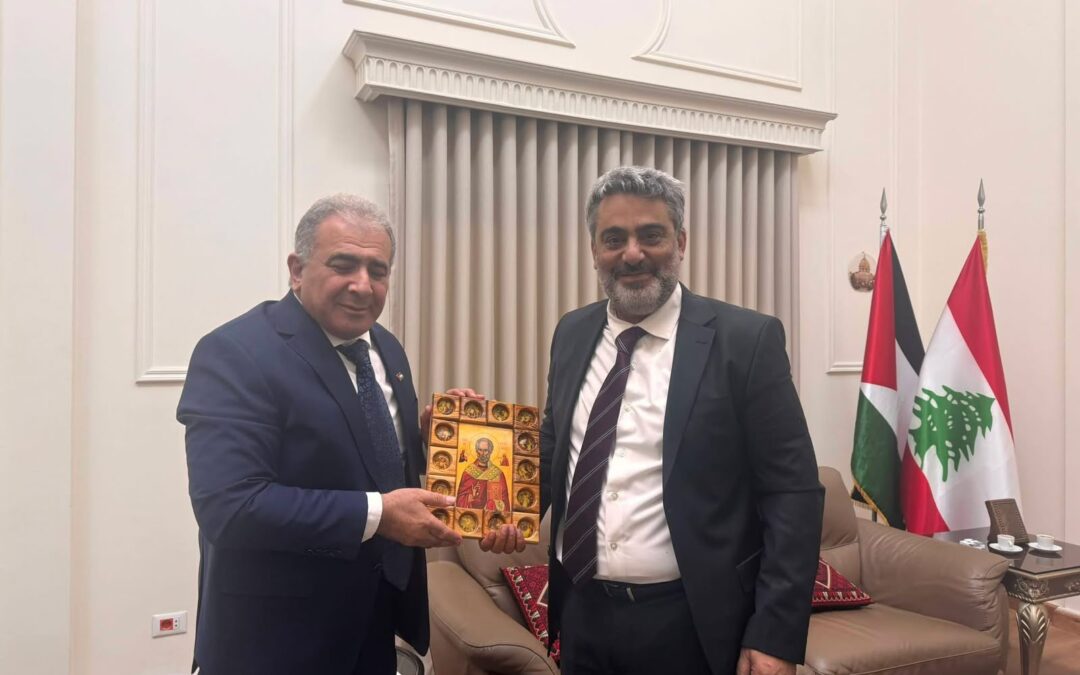 السفير الاسعد يستقبل مدير عام دار سائر المشرق الباحث والصحافي انطوان سعد