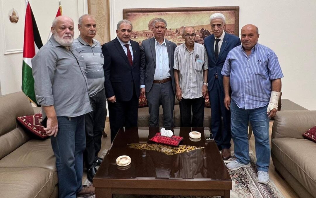 السفير الاسعد يلتقي وفداً من اتحاد نقابات عمال فلسطين فرع لبنان