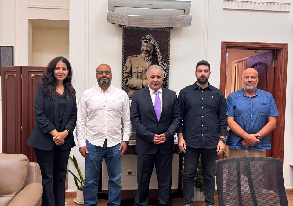 السفير الأسعد يستقبل الرئيس التنفيذي لجمعية البركة الخيرية السويسرية