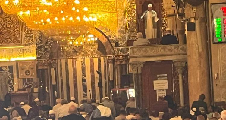عشرات الآلاف يؤدون صلاة الجمعة في المسجد الأقصى وباحاته نشر في: 17 يوليو ,2026 02:36 م