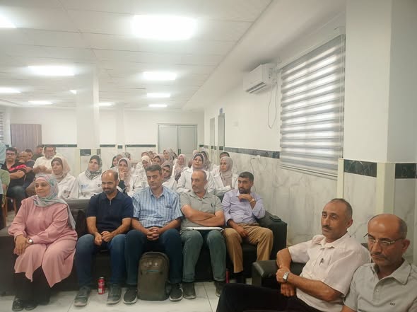 تحت شعار “بكل قطرة دم.. صمود وعطاء وشريان لا ينكسر” مجمع ناصر الطبي يحيي اليوم العلمي السادس لبنك الدم