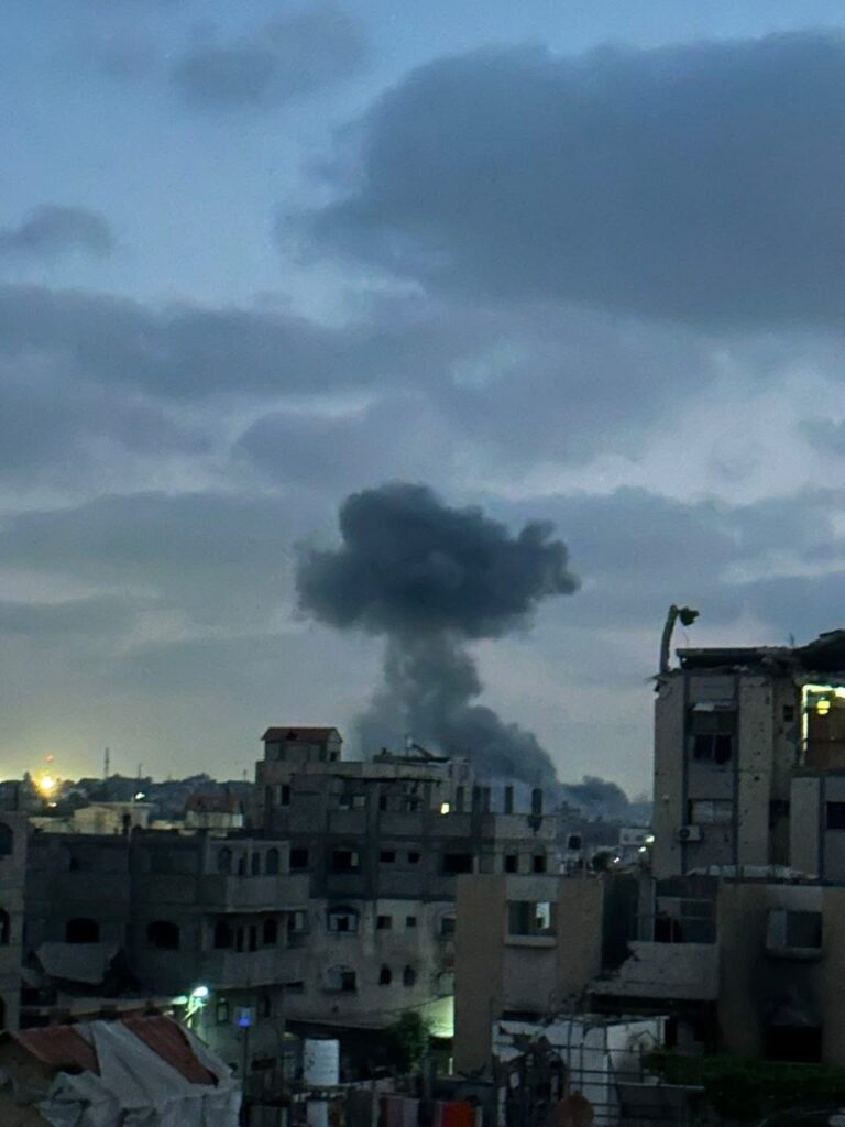 مصابون بقصف طائرات الاحتلال 3 منازل وسط قطاع غزة