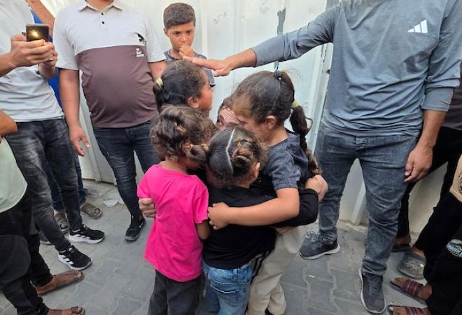 إسرائيل تفرج عن 35 معتقلا من غزة.. والصليب الأحمر يجدد مطالبته بالوصول إلى المحتجزين في سجونها