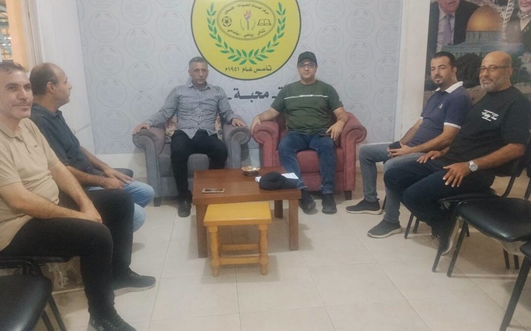خدمات النصيرات يستقبل مجلس إدارة نادي الزهراء الرياضي