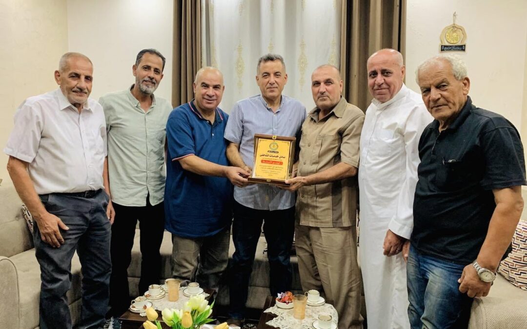 خدمات الشاطئ (البحرية)، يزور أ.تيسير الأستاذ مهنئاً بفوزه في انتخابات مركز التجارة الفلسـ.طيني «بال تريد».