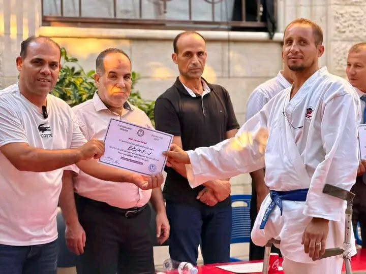 بمشاركة٣٢ منتسبا  الاتحاد الفلسطيني للكاراتيه يخرّج دورة المدربين والحكام المستجدين بمحافظات غزة