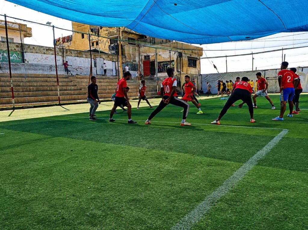خدمات خانيونس يواصل تحضيراته لكأس الألف شهيد بفوز ودي على خدمات دير البلح
