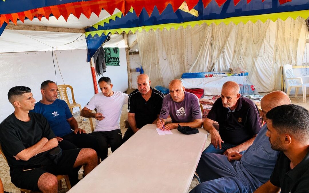 خدمات الشاطئ (البحرية)، يجتمع بالفريق الأول تمهيداً للمشاركة في بطولة الألف شـ.هـ.يد