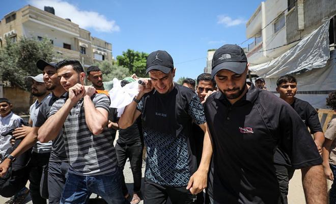 شهيدان في استهداف إسرائيلي لمواطنين غرب دير البلح وسط قطاع غزة