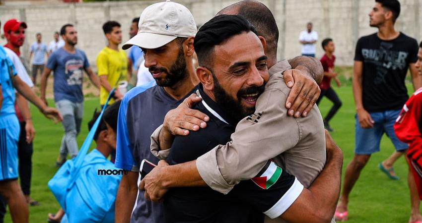 الرياضي عمرو صيدم يواجه خطر بتر قدمه ويناشد أحرار العالم إنقاذه