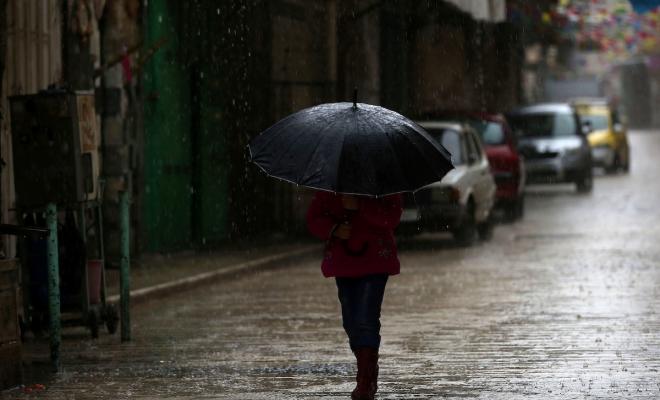القناة 14: أمطار استثنائية تُهدد بفيضانات وتحطيم أرقام قياسية السبت