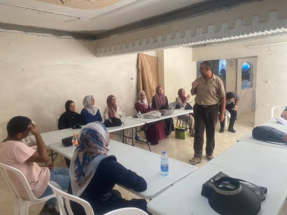 هيئة فلسطين العربية للإغاثة والتنمية الأهلية تنظم دورة تدريبية حول لغة الجسد