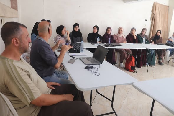 هيئة فلسطين العربية لللاغاثة والتنمية الاهلية تنظم ورشة عمل تدريبية للمتطوعين بعنوان: «التعامل مع الجمهور»