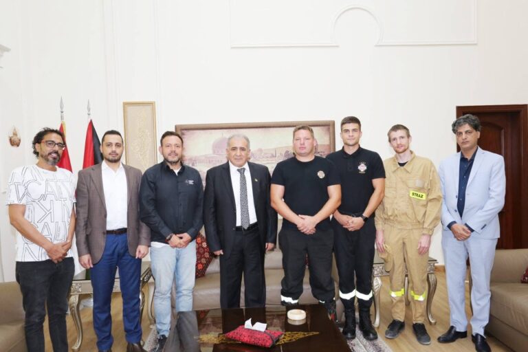 السفير الاسعد يلتقي وفداً من المنظمات البولندية للمساعدات الانسانية