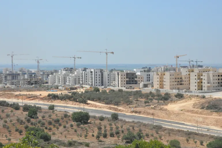 تقرير: الاحتلال يروّج لكتلة استيطانية لفصل شمال الضفة عن الوسط والجنوب