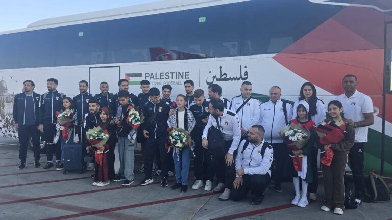 أطفال غزة يستقبلون منتخب فلسطين في قونية