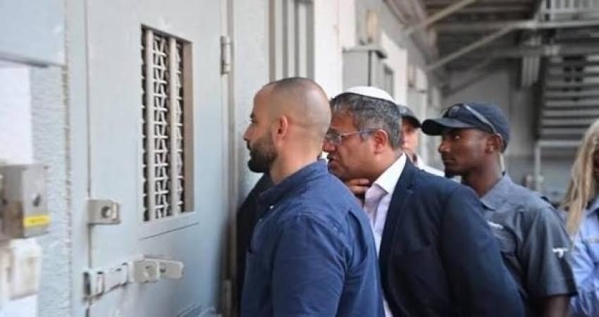 ورقة حقائق بعنوان “الأسرى الفلسطينيون حتى نهاية آب انتهاكات متصاعدة وأرقام صادمة”
