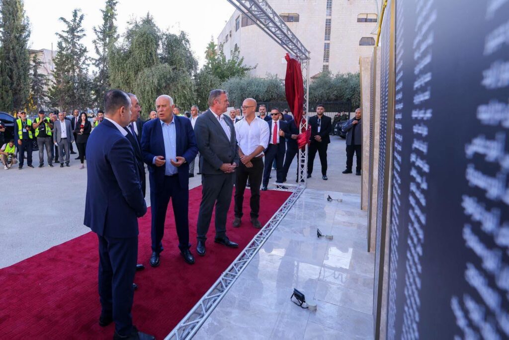 النصب التذكاري لشهداء الحركة الرياضية الفلسطينية ذاكرة وطن ووفاء لا يغيب