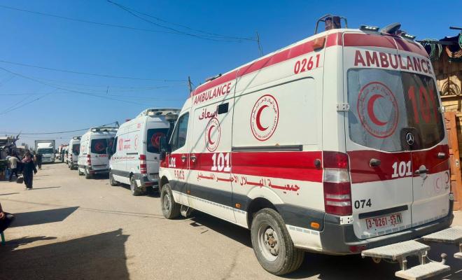 الهلال الأحمر: توقف 17 مستشفى بغزة يهدد بكارثة صحية وسط نقص الأدوية والوقود