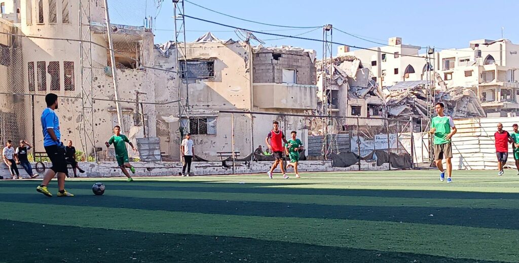 فريق النادي الاول لنادي حطين لكرة القدم يحقق فوزاً ودياً على نادي اتحاد الشجاعية بنتيجة 3-1، في اللقاء الذي جمع الفريقين ضمن تحضيراتهما واستعداداتهما للمشاركة في بطولة ألف شهيد .