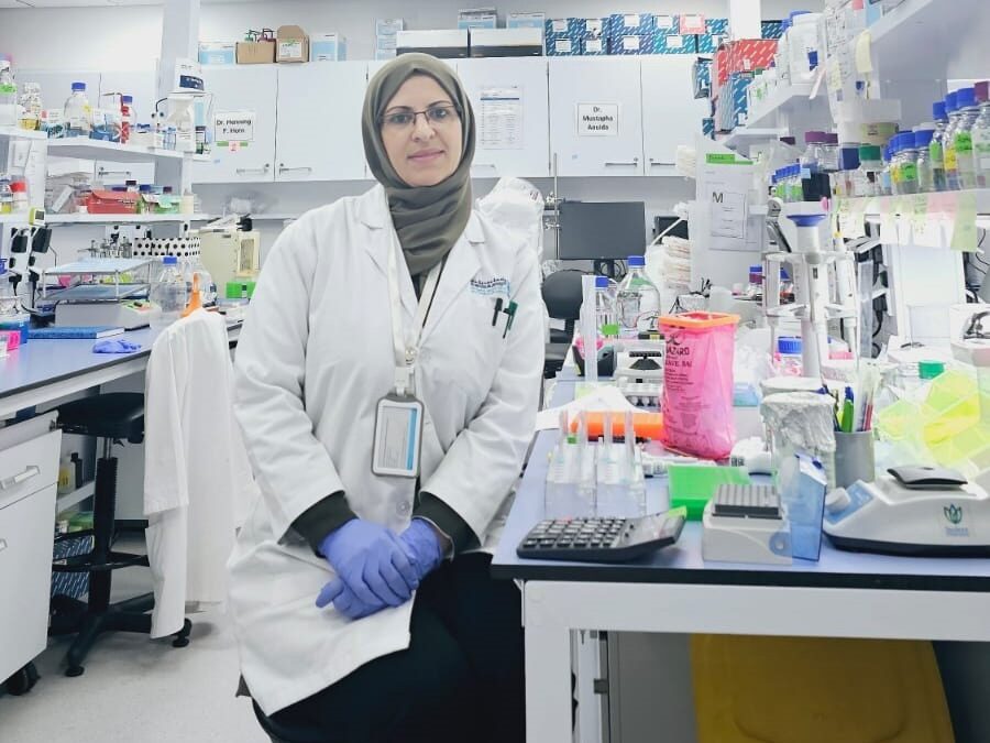 من غزة إلى العالم.. الدكتورة بدرية السمّاك تحوّل التحديات إلى ابتكار علمي