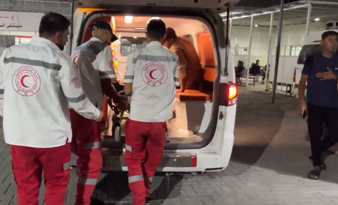 غزة: 3 إصابات جراء غارة إسرائيلية قرب مفترق السنافور بحي التفاح