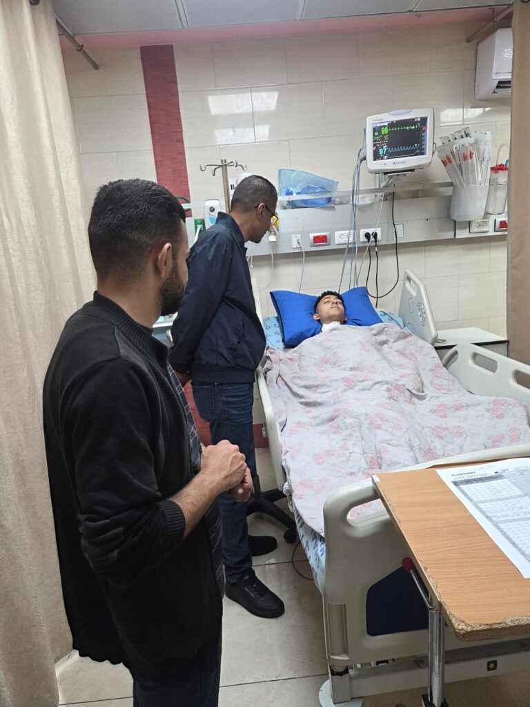 الزبيدي يتفقد جرحى اقتحام الاحتلال لمدينة رام الله ويطمئن على اوضاعهم الصحية
