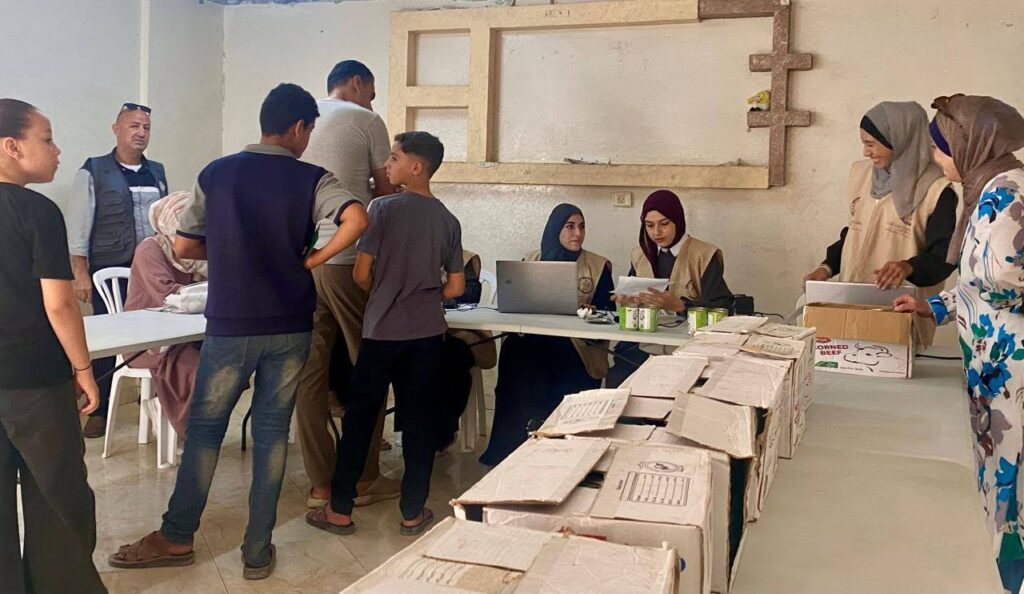 هيئة فلسطين العربية للإغاثة والتنمية الأهلية تواصل رسالتها الإنسانية
