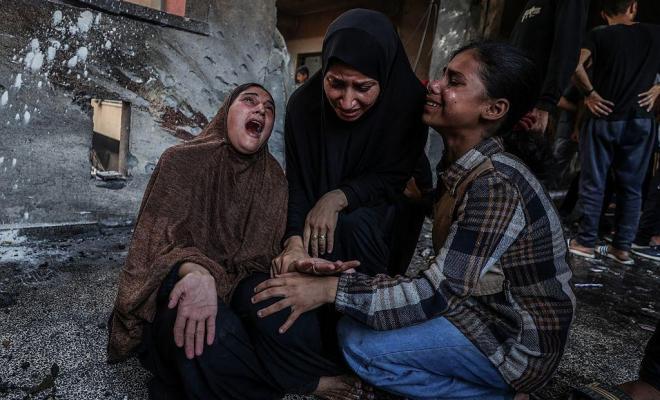 غزة: 123 ألف أسرة تعيلها نساء ونحو 29 ألف امرأة فقدن أزواجهن