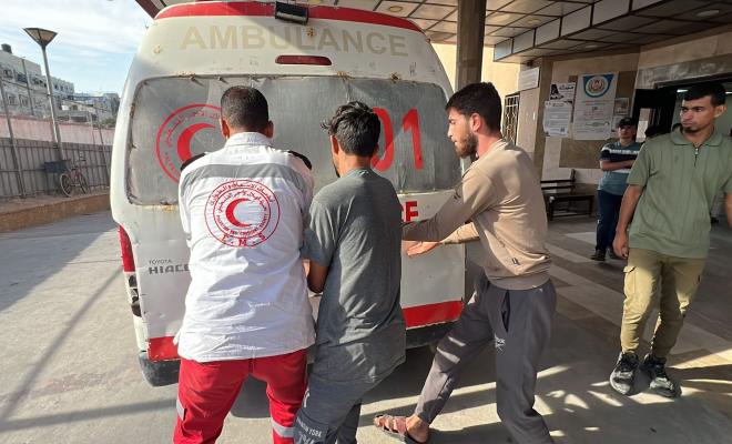 شهيد و7 إصابات بينهم حالات حرجة بقصف ونيران الاحتلال في غزة وخانيونس