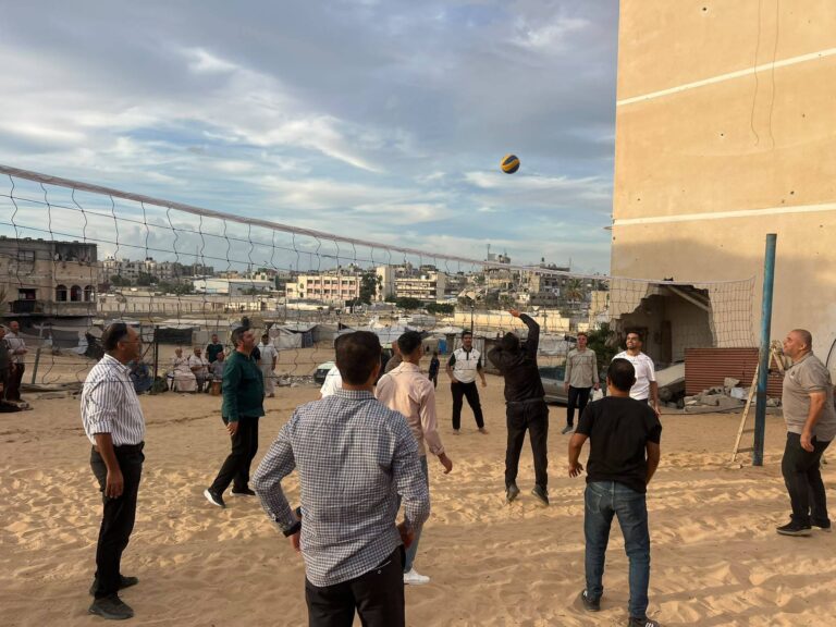 ” المجلس الأعلى للشباب والرياضة” يفتتح 5 ملاعب لكرة الطائرة في خان يونس