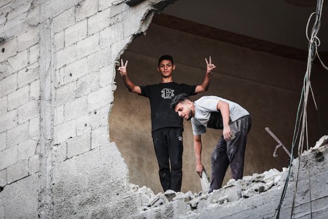إعلام عبري: إسرائيل توافق على دخول شركة أمريكية إلى غزة لتحديد مواقع تسليم سلاح حماس وتربط انسحابها بنزع السلاح