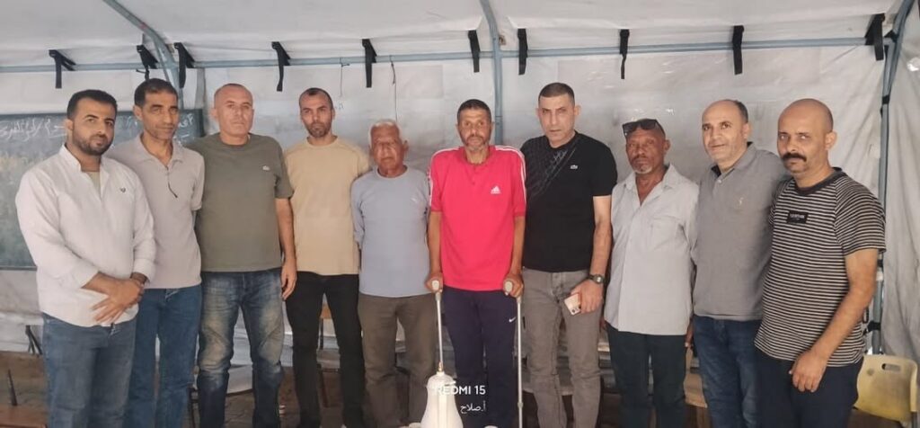 وفد من اللجنة الرياضية للجمعية الفلسطينية لقدامى الرياضيين يزور  الكابتن محمود حلاوة ، أحد أبرز قدامى لاعبي نادي الزهراء الرياضي ونائب رئيس اللجنة الرياضية بالنادي،